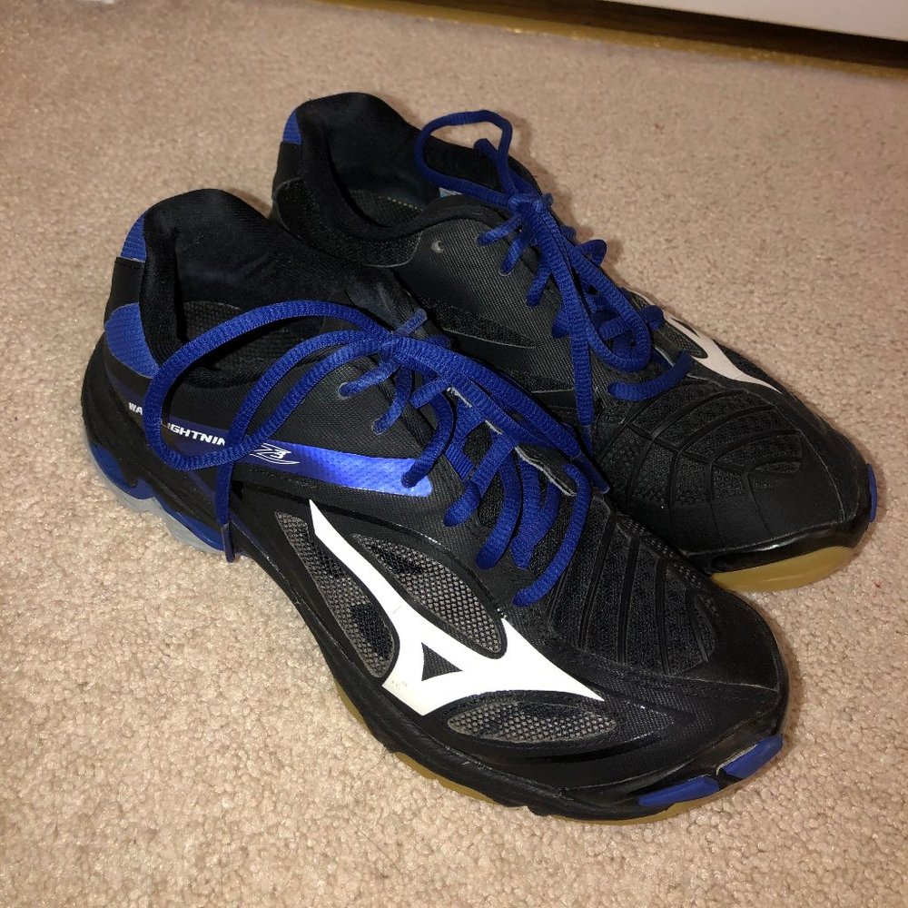 Mizuno Wave Lightning Z3 Women's Volleyball Shoe